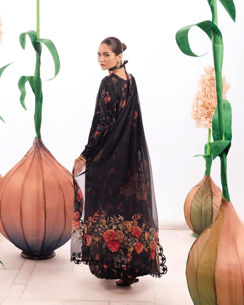 3-Piece IZNIK Ready-to-Wear Dress