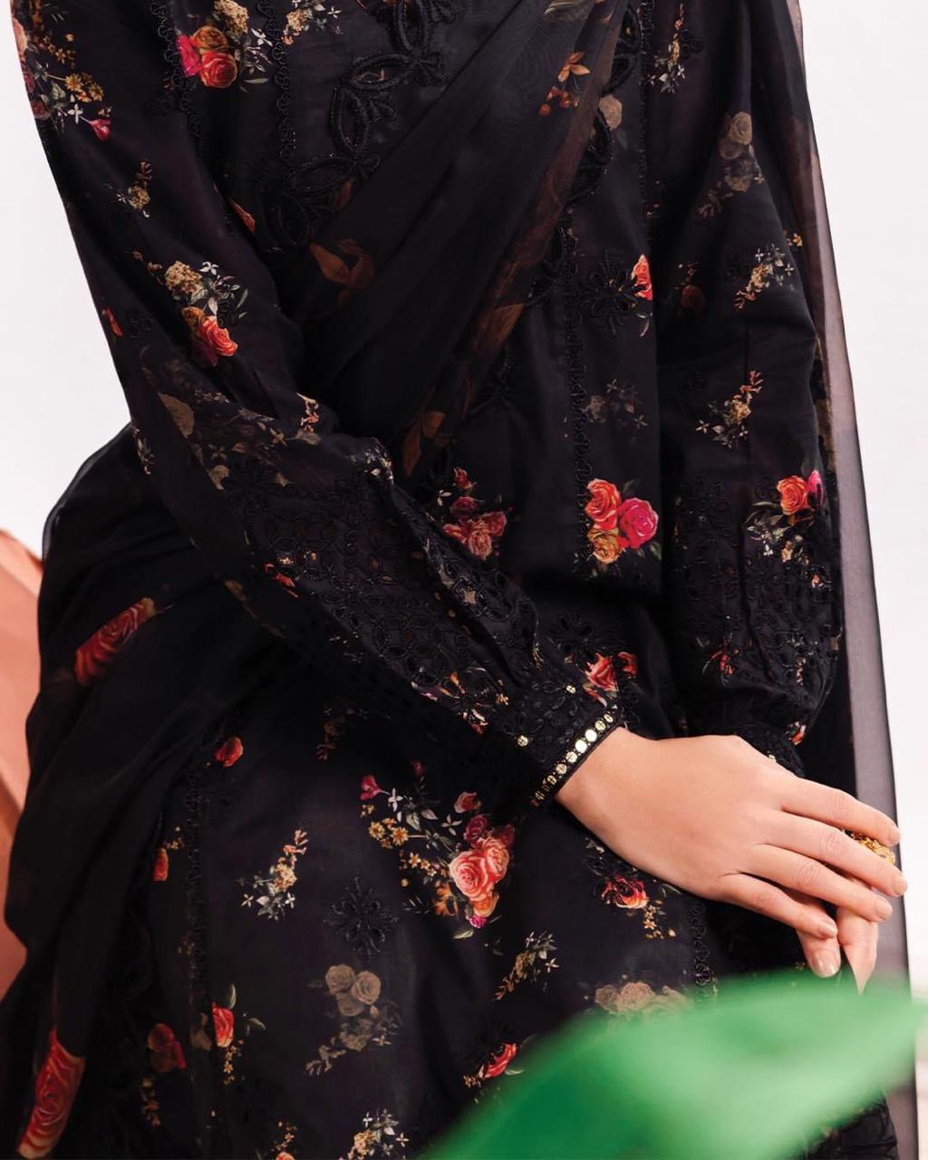 3-Piece IZNIK Ready-to-Wear Dress